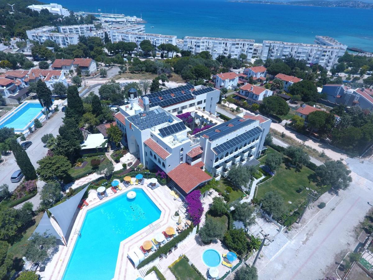 Arinnanda Hotel Çeşme Exterior photo