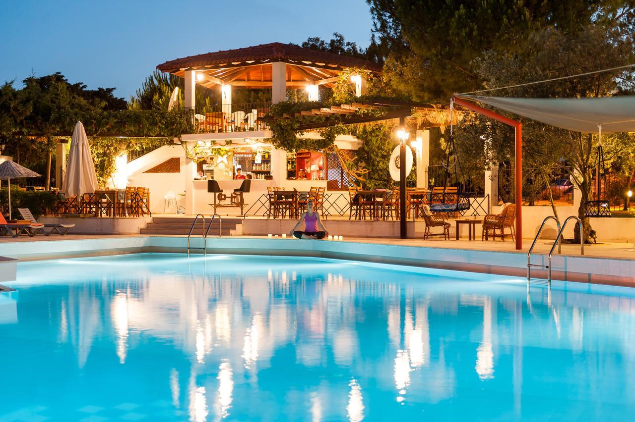 Arinnanda Hotel Çeşme Exterior photo